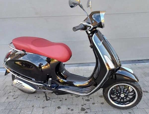 Vanaf dit seizoen ook een vespa a-klasse in ons assortiment