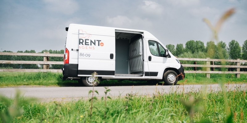 Ontdek deze bestelwagen bij Huurwagens DEWA-rent